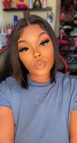Customer photo review of Melting! Glueless Straight Bob Wig Swiss HD Undetectable Lace 5x5 HD Lace Closure Wig