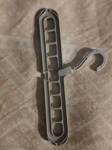 Customer photo review of 9-in-1 Clothing Hanger