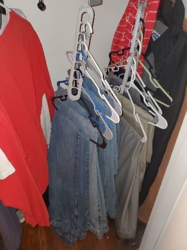 Customer photo review of 9-in-1 Clothing Hanger