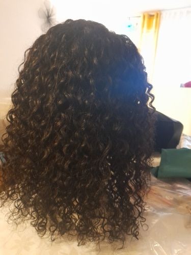 Customer photo review of 4C Edge! Curly Swiss HD Undetectable Lace 13x4 Lace Frontal Wig