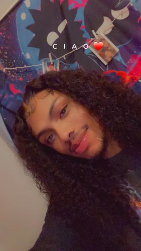 Customer photo review of 4C Edge! Kinky Curly Swiss HD Undetectable Lace 13x4 Lace Frontal Wig