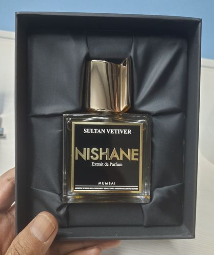 Customer photo review of Nishane Sultan Vetiver Extrait De Parfum For Unisex