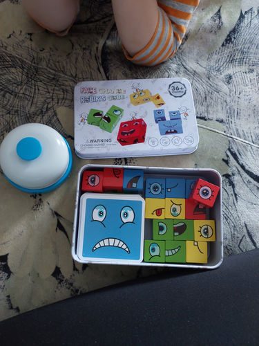 Customer photo review of Face a Face - Brinquedo Educativo