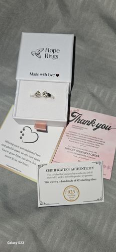 Customer photo review of The Paw Hug From Heaven Ring