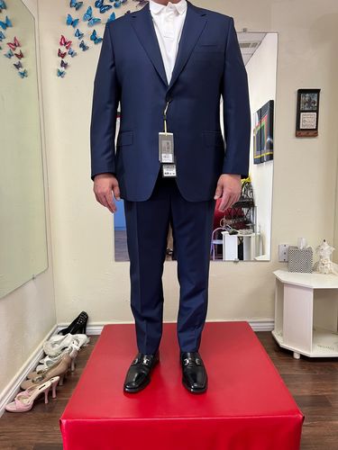 Customer photo review of CANALI 1934 Dark Navy Blue Wool Suit NEW Current Model R4 Executive Cut