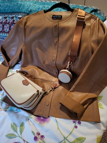 Customer photo review of TIRA