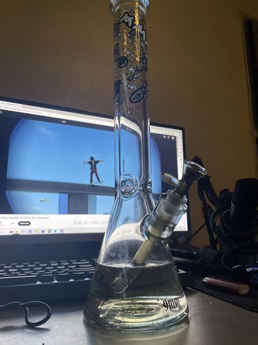 Customer photo review of 18" 9mm Classic Beaker Glow in the Dark Lost in Space Half Sleeve