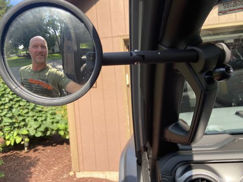 Customer photo review of JL/JLU A-Pillar Side Jeep Mirrors with Base Mount Driver AND Passenger