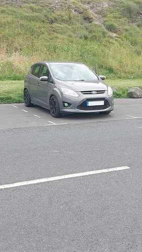 Customer photo review of Universal Fitting