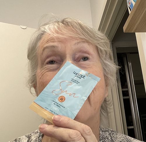 Customer photo review of 40 SPF Natural Face Sunscreen+ BB Cream & Mineral Makeup - SAMPLE