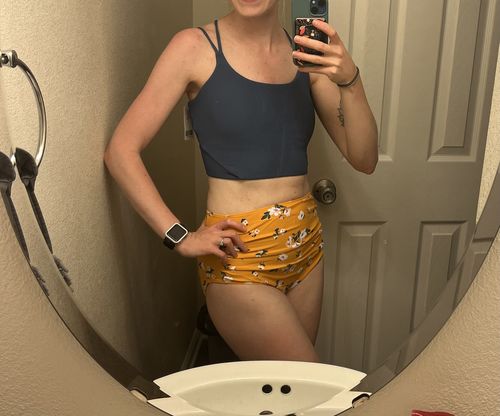 Customer photo review of Barefoot Bottom | Mango Floral