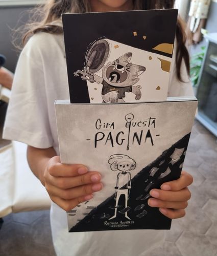 Customer photo review of Gira questa pagina “White Variant” con correzione a mano