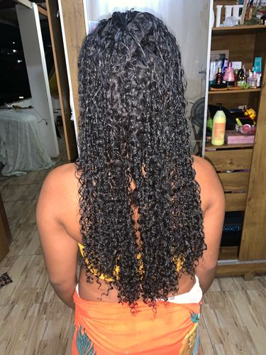 Customer photo review of Clip Ins Extension Curly 12A+ Virgin Human Hair Extension