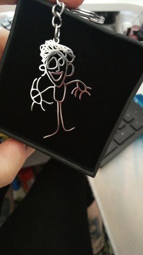 Customer photo review of LOANYA persönliche Kinderzeichnung als Halskette oder Anhänger