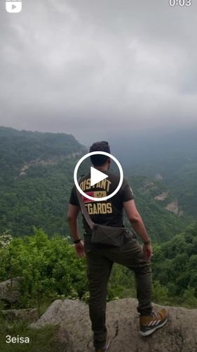 Customer video review of Phone Pack . Off Grey