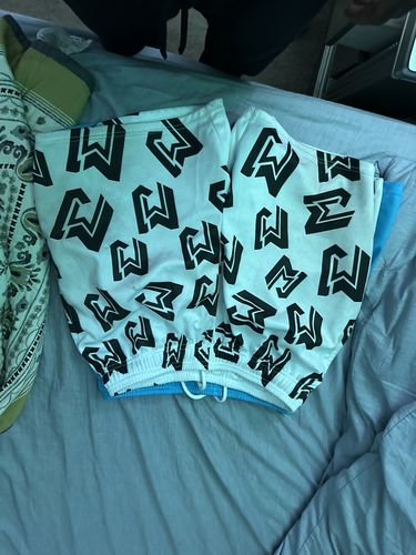 Customer photo review of MJM Basic Shorts White and Black Logo's