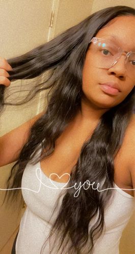 Customer photo review of What Lace?! Up To 50 Inches High Density Perfect Undetectable Swiss HD Transparent Lace Frontal Straight Wig