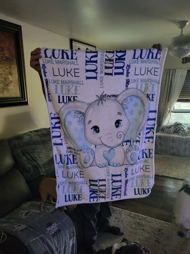 Customer photo review of Free Shipping✈️Elephant Name Personalized Blanket - Gift Ideas for Kids