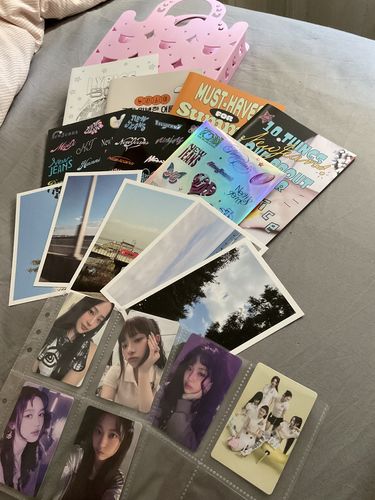 Customer photo review of NEWJEANS - GET UP 2ND EP ALBUM BUNNY BEACH BAG VER. WEVERSE GIFT VER.