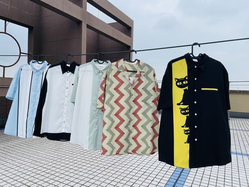 Customer photo review of 50s White & LightGreen Stitching Geometrical Element Printing Men's Short Sleeve Shirt
