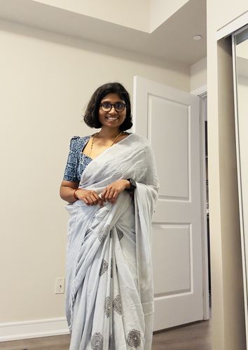 Customer photo review of Pearled Burfis (Soft Linen Saree)