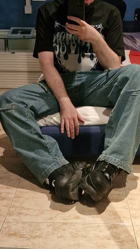 Customer photo review of INS Korea Outline Stitch Cargo Jeans