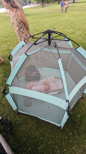 Customer photo review of Pop N' Go™ Playpen