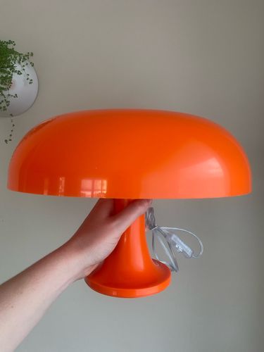 Customer photo review of Italy Designer Led Mushroom Table Lamp for Hotel Bedroom Bedside Living Room Decoration Lighting Modern Minimalist Desk Lights