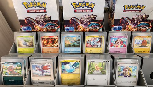 Customer photo review of Pokémon TCG: Scarlet & Violet-Obsidian Flames Booster Display Box (36 Packs) (Presale)