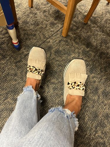 Customer photo review of Softwaves CADIE Sahara Slip-on Platform Sneaker