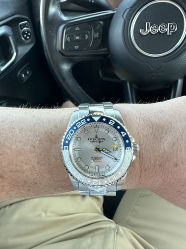 Customer photo review of Oceaneva™ Men's GMT Automatic Deep Marine Explorer 1250M Pro Diver Silver Dial Watch