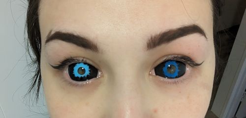 Customer photo review of Selenus Sclera Contacts