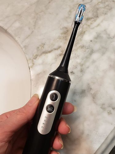 Customer photo review of Liroxa™ 3 in 1: Flosser, Scaler, ToothBrush