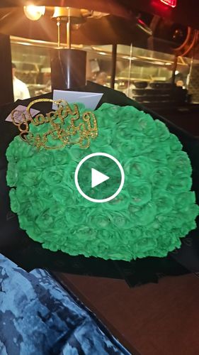 Customer video review of Ferxxo Mania Rose Bouquet