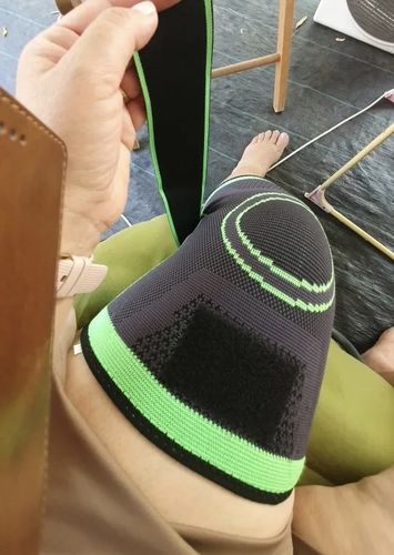 Customer photo review of קומפרשן פלוס - שרוול ברכיים אורטופדי למניעת כאבים
