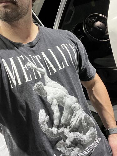 Customer photo review of Veni Vidi Vici - VINTAGE TEE