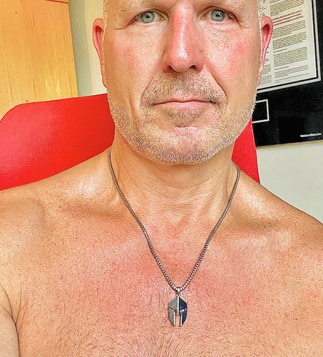 Customer photo review of Spartan Helmet Pendant - White Gold