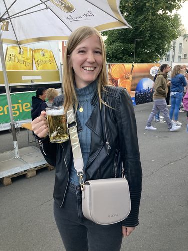 Customer photo review of JASMIN - TAUPE