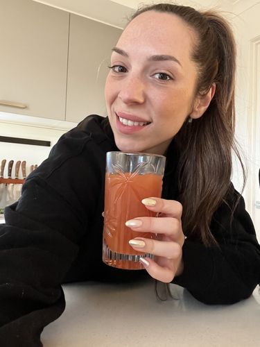 Customer photo review of Radiance Reset Organic Juice Cleanse