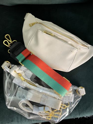 Customer photo review of The Fawny Pack - White