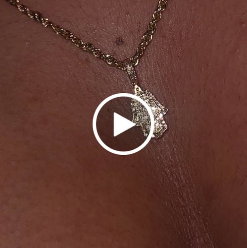 Customer video review of *NEW* 14k Hamsa Diamond Pendant 💎 W/ Hollow Franco Chain JTJ™