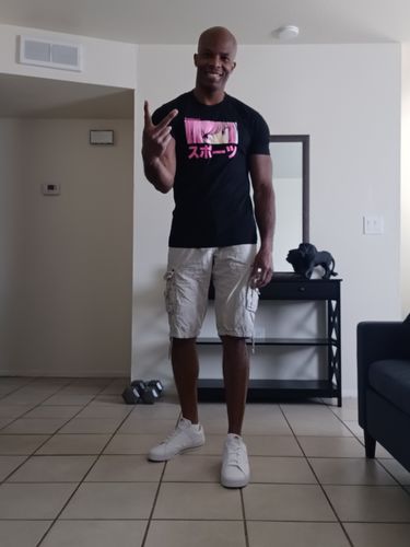 Customer photo review of HYPNOTIZED TEE