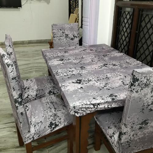 Customer photo review of DivineTrendz Exclusive - Wine Tie Dye Elastic Chair & Table Covers