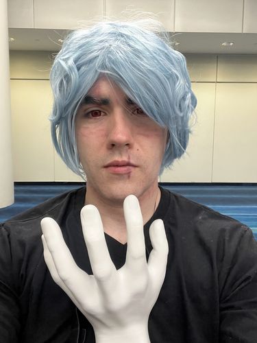 Customer photo review of Red Twilight Volturi Vampire Contacts