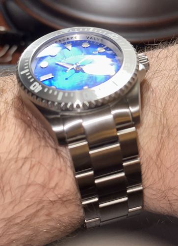 Customer photo review of Oceaneva™ Men's Deep Marine Explorer III 3000M Pro Diver Watch Blue Mother Of Pearl Dial