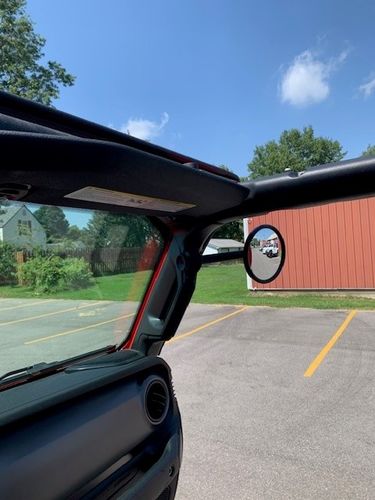 Customer photo review of JL/JLU A-Pillar Side Jeep Mirrors with Base Mount Driver AND Passenger