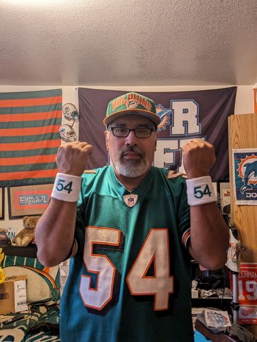Customer photo review of Fins4life™ Sweat Wristbands