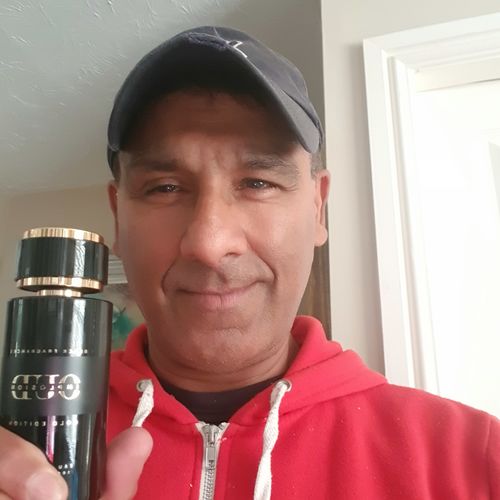 Customer photo review of Oud Implosion Gold Edition