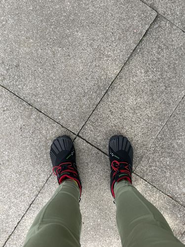 Customer photo review of Vitality IV - Barefoot Shoes