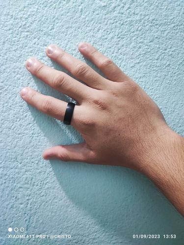 Customer photo review of Anillo Negro Puro - Titanio
